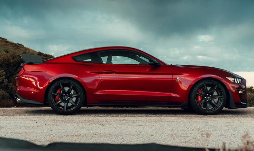 Mustang Shelby Red
