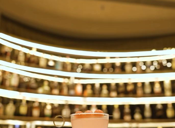 Enjoy Drink At Mittyesque Gurgaon