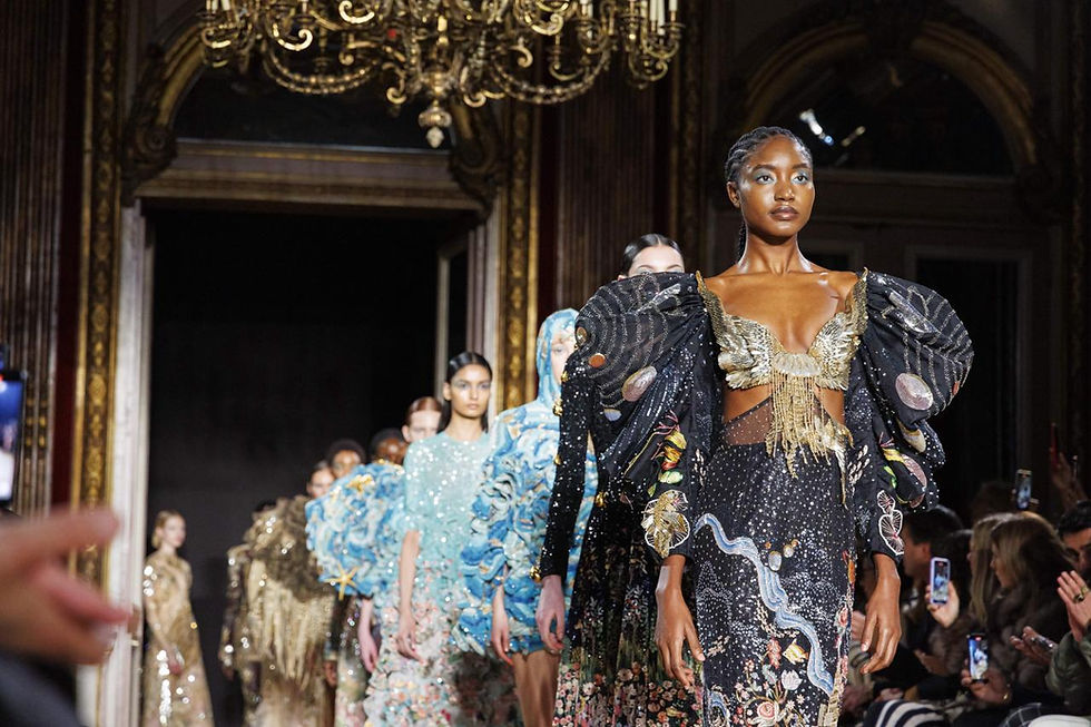 Decoding Fashion Show Themes : Unraveling the Artistry of Luxury Runway Narratives