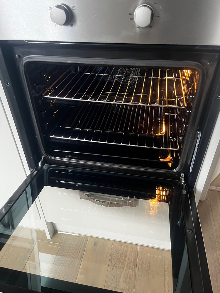 Single Oven Clean Brighouse HD6 Huddersfield