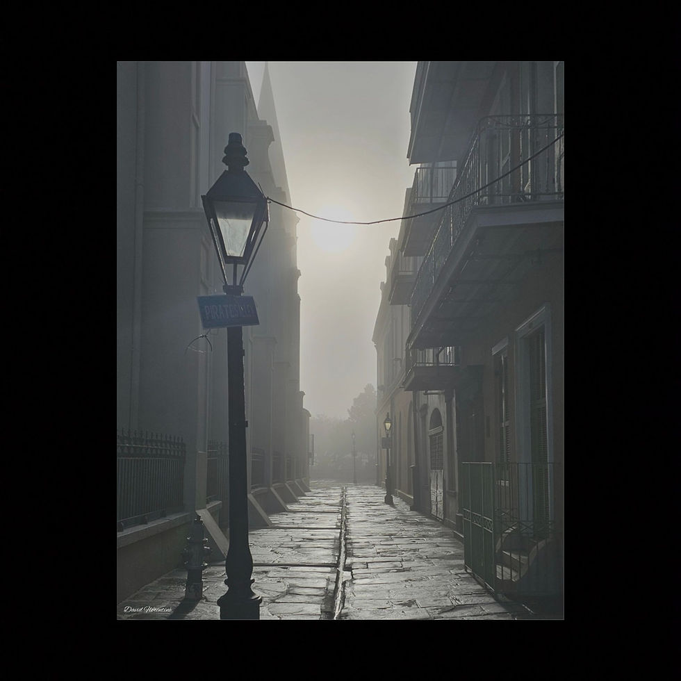 Thumbnail: Sunshine Down a Foggy Pirates Alley 