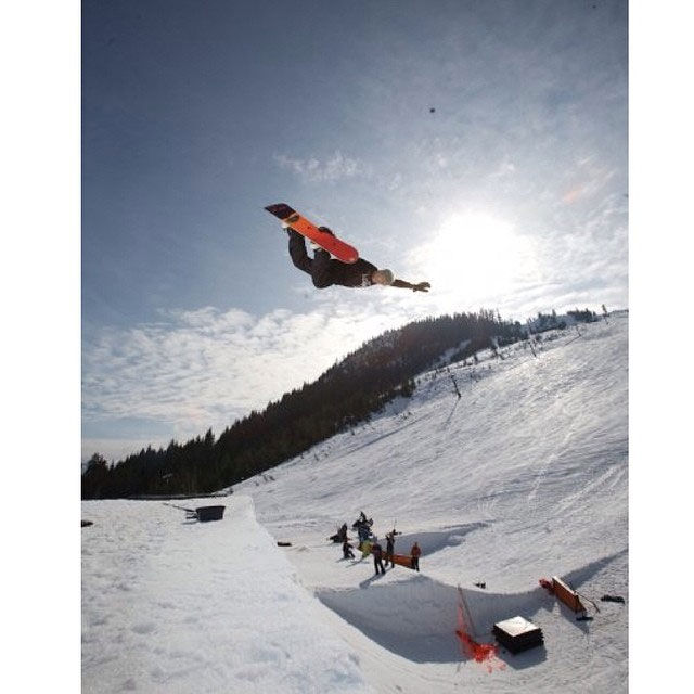 Thumbnail: Venue-Kenny Walker#9 Snowboard