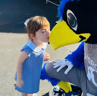 LEADERS, STOP THE SOCIALISM CLIMB AND GIVE YOUR EMPLOYEES STOCK