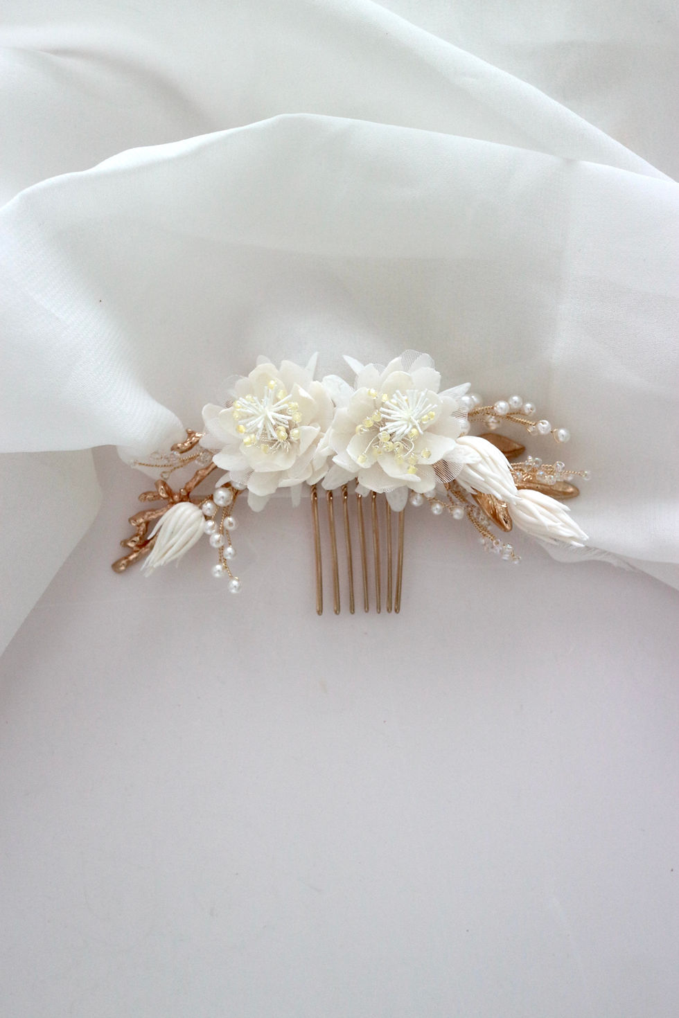 Thumbnail: Modern White Flower Bridal Headpiece | CEREUS