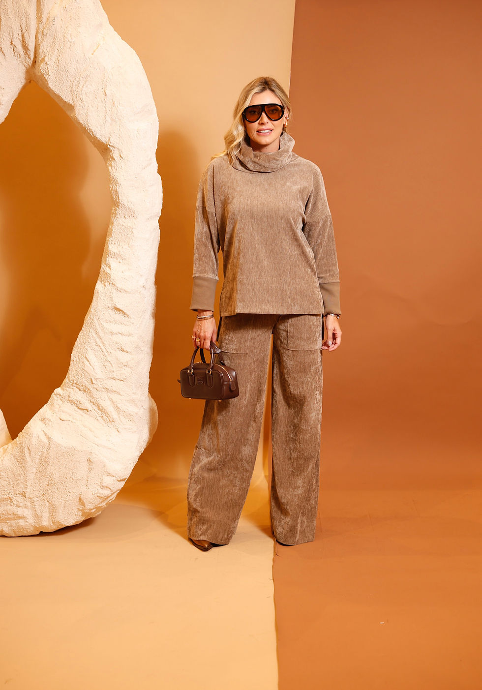 Miniatura: Conjunto Hillary