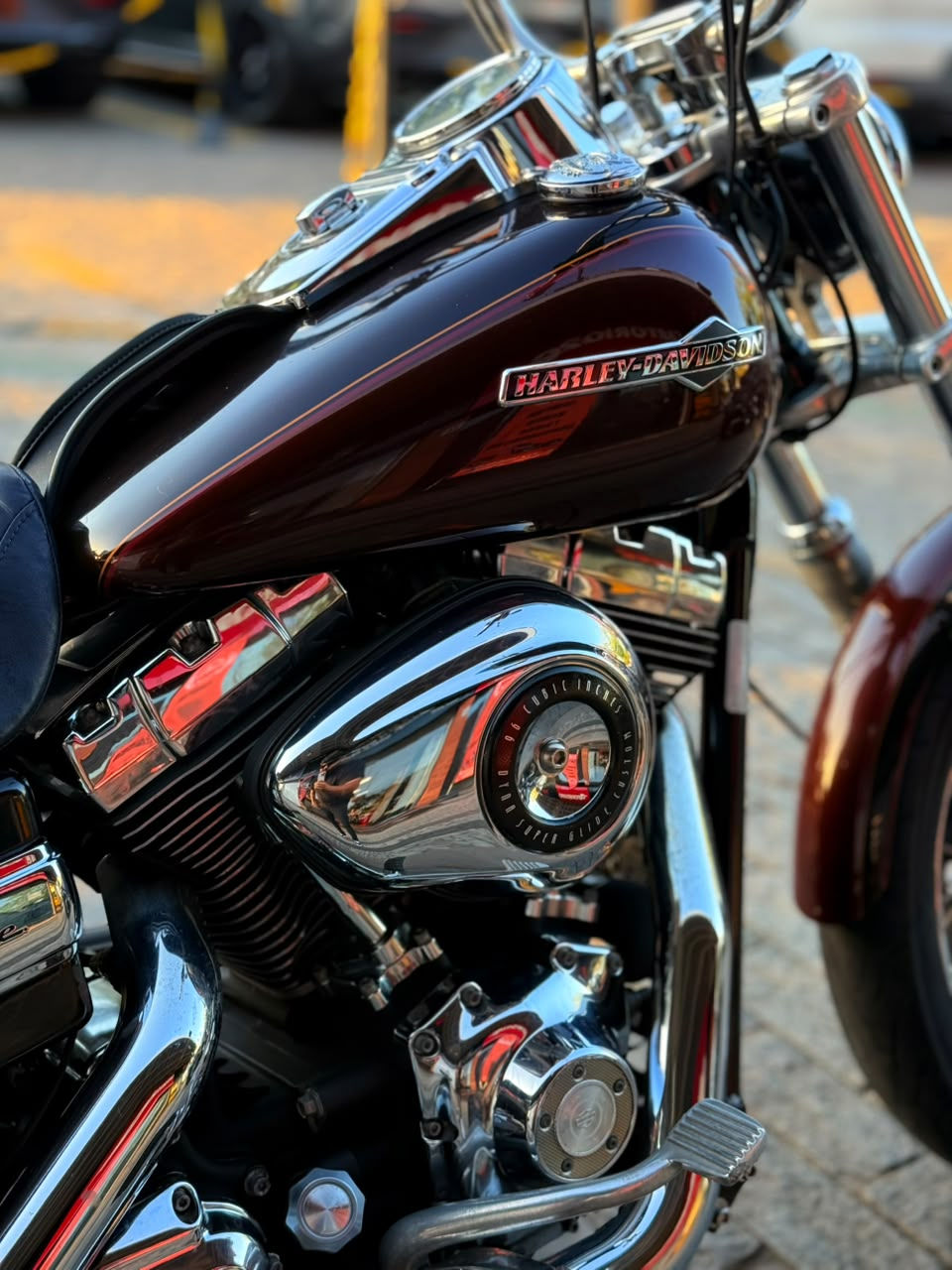 Miniatura: HARLEY-DAVIDSON DYNA SUPER GLIDE 2011