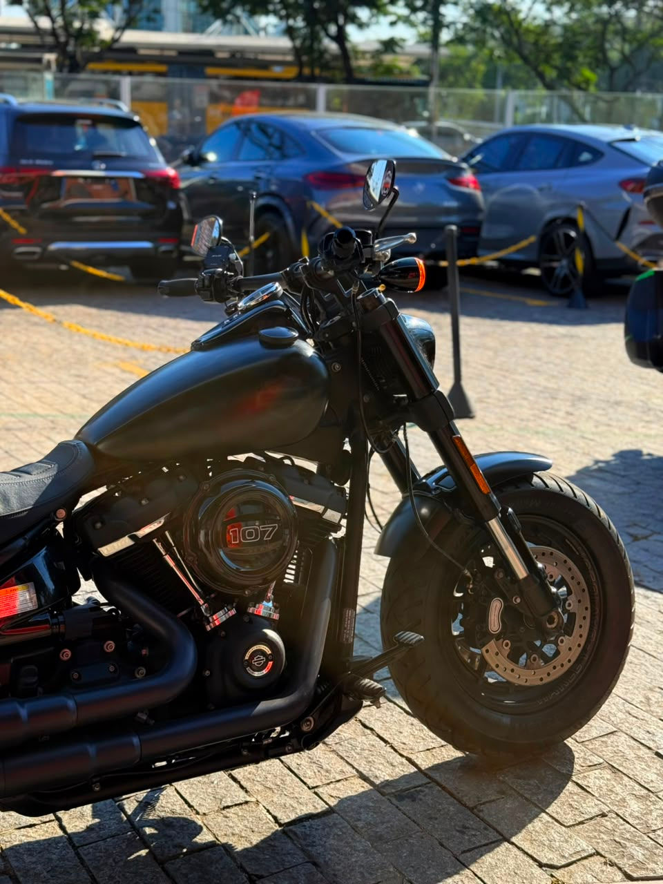 Miniatura: HARLEY DAVIDSON FAT BOB 2019