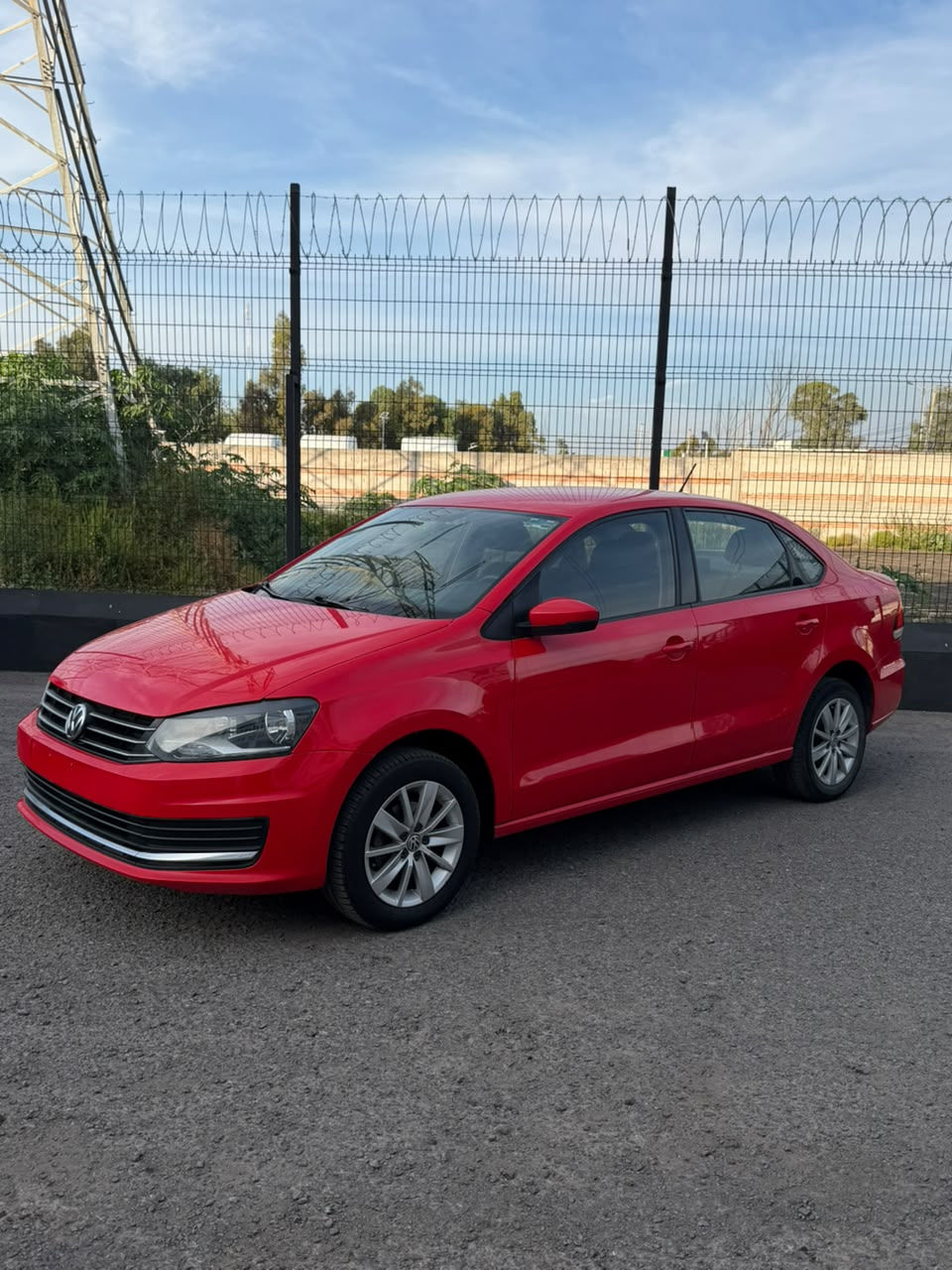 Miniatura: VOLKSWAGEN VENTO COMFORTLINE 1.6L