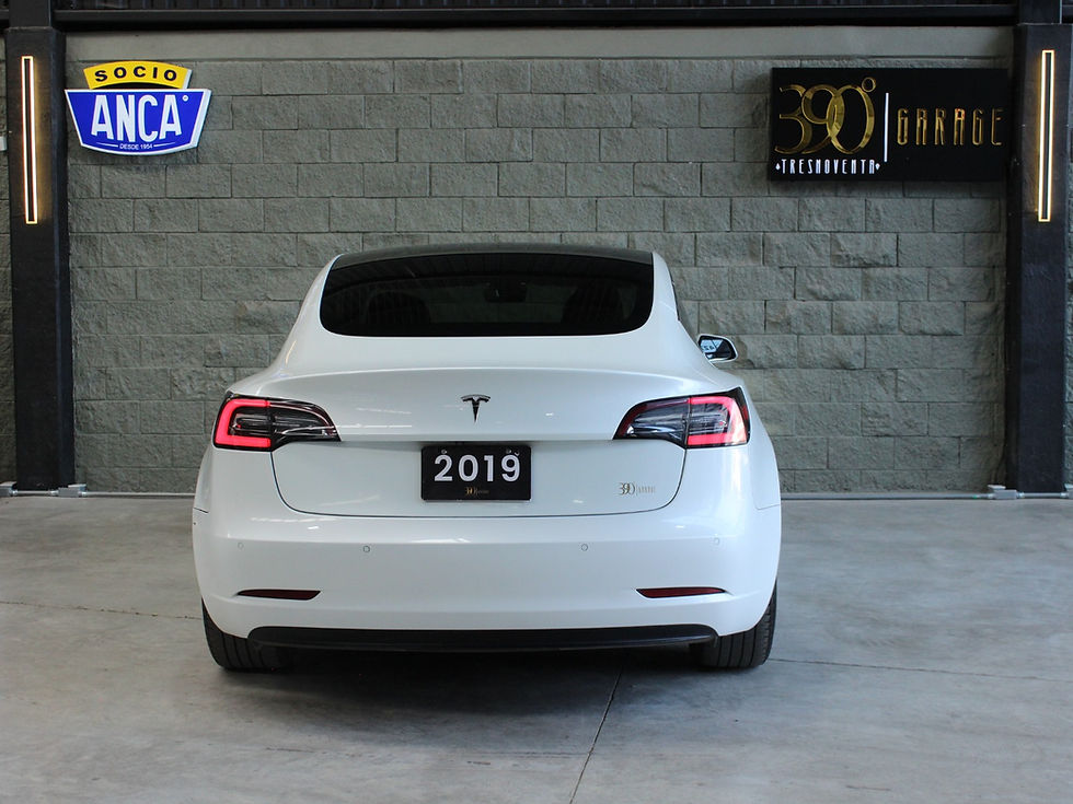 Miniatura: TESLA MODEL 3