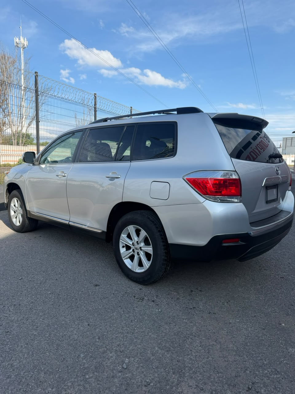 Miniatura: TOYOTA HIGHLANDER PREMIUM