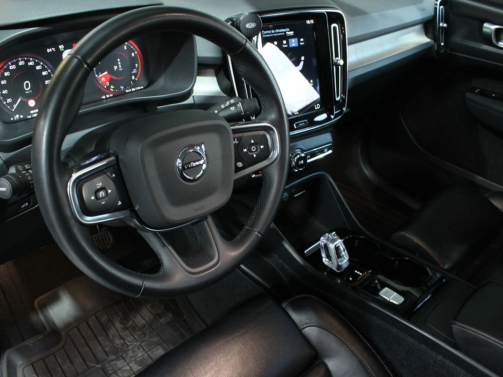 VOLVO XC40 INSCRIPTION T4