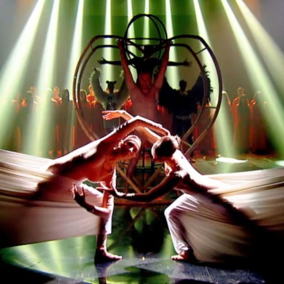 compagnia claudioepaololadisa, Claudio e Paolo Ladisa, circus entertainment, dancecircus