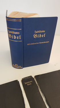 Bibel-Neubindungen von „der Buchbinder KÖLL“