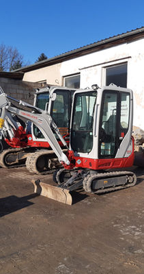 Fuhrpark von Erdbewegungen Frithum