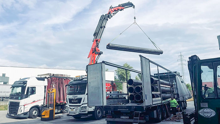 Kräne von LDS transporte