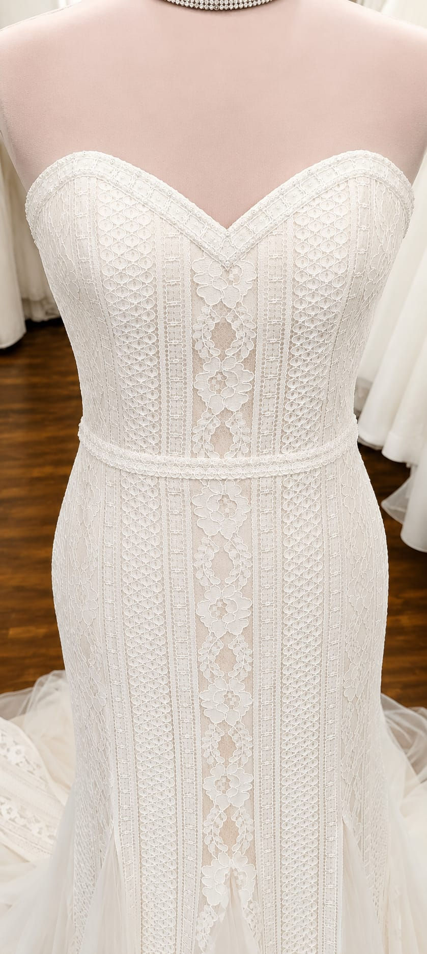 Boho wedding dress, lace wedding dress, fit and flare wedding dress, UK size 8 wedding dress, ex sample wedding dress