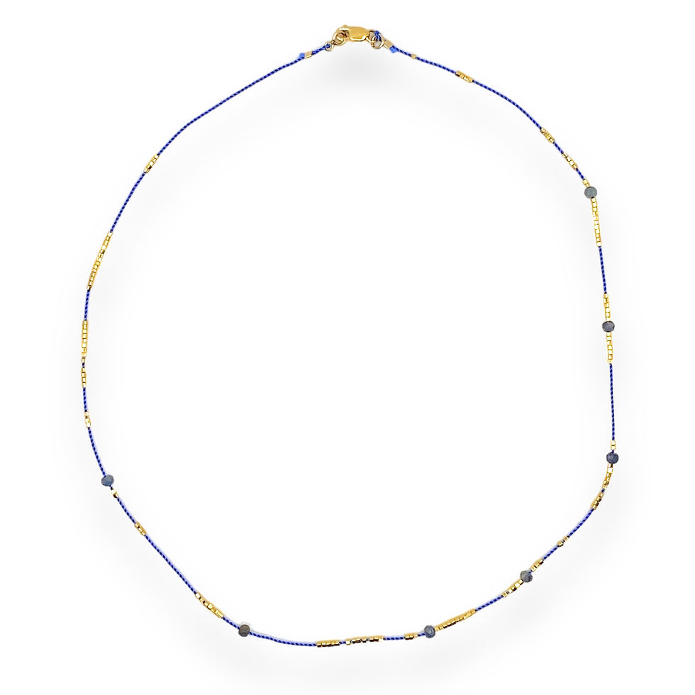 Miniature : Délicat collier bleu saphir