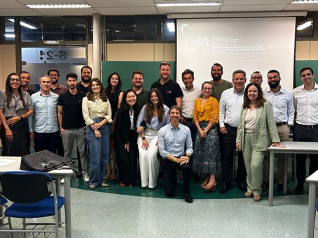 Mesa redonda direcionada aos alunos do curso “MBA-USP – Real Estate: Economia Setorial e Mercados", sob a liderança dos docentes Claudio Alencar e Eliane Monetti