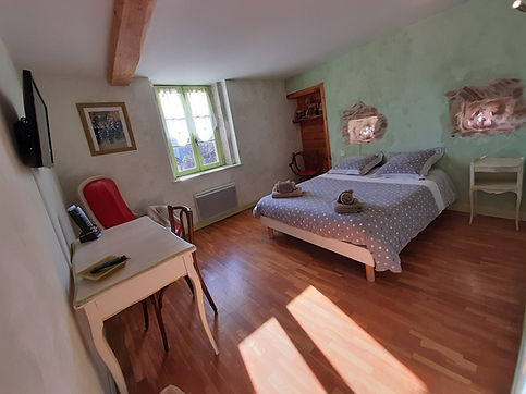 Gite Roy d'AMONT chambre CASTELLANE.jpg