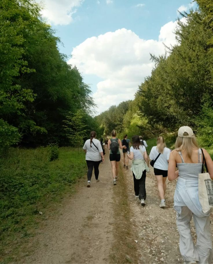 Phillips Park/Clayton Vale Walk 🥾