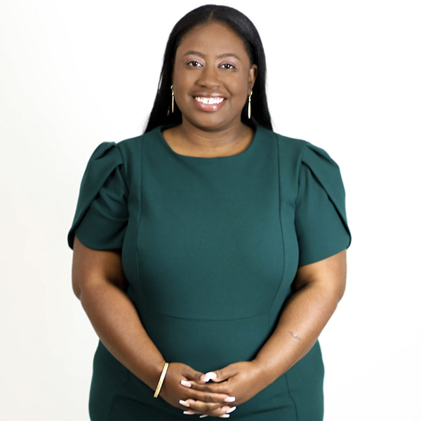 Courtney Tella-600pxSq.jpg