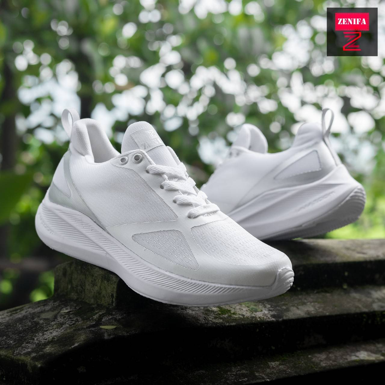 Zenifa Running Sneakers Off White