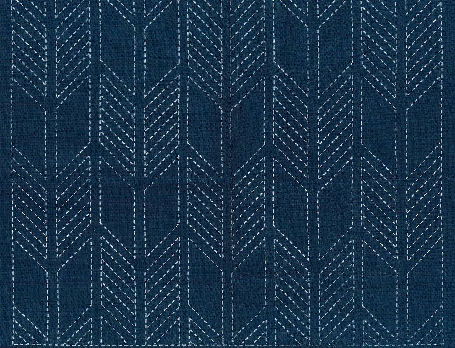 #13 Naska sashiko hanafukin 'yabane' arrow feather - mid indigo blue