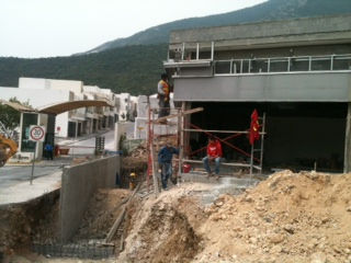 construcción_oxxo_(2).JPG