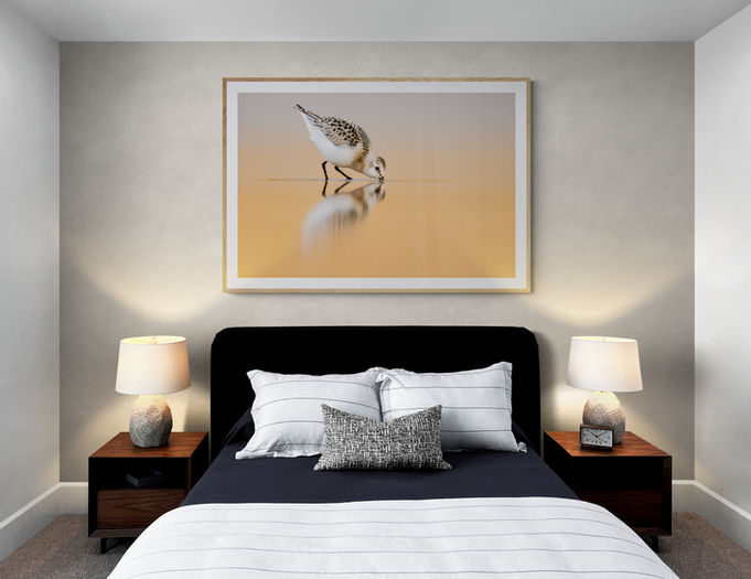 Comfy_bedroom_with_side_tables_and_lamps.jpeg