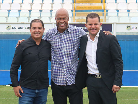 Marcos Assunção é o novo diretor executivo de futebol do Netuno