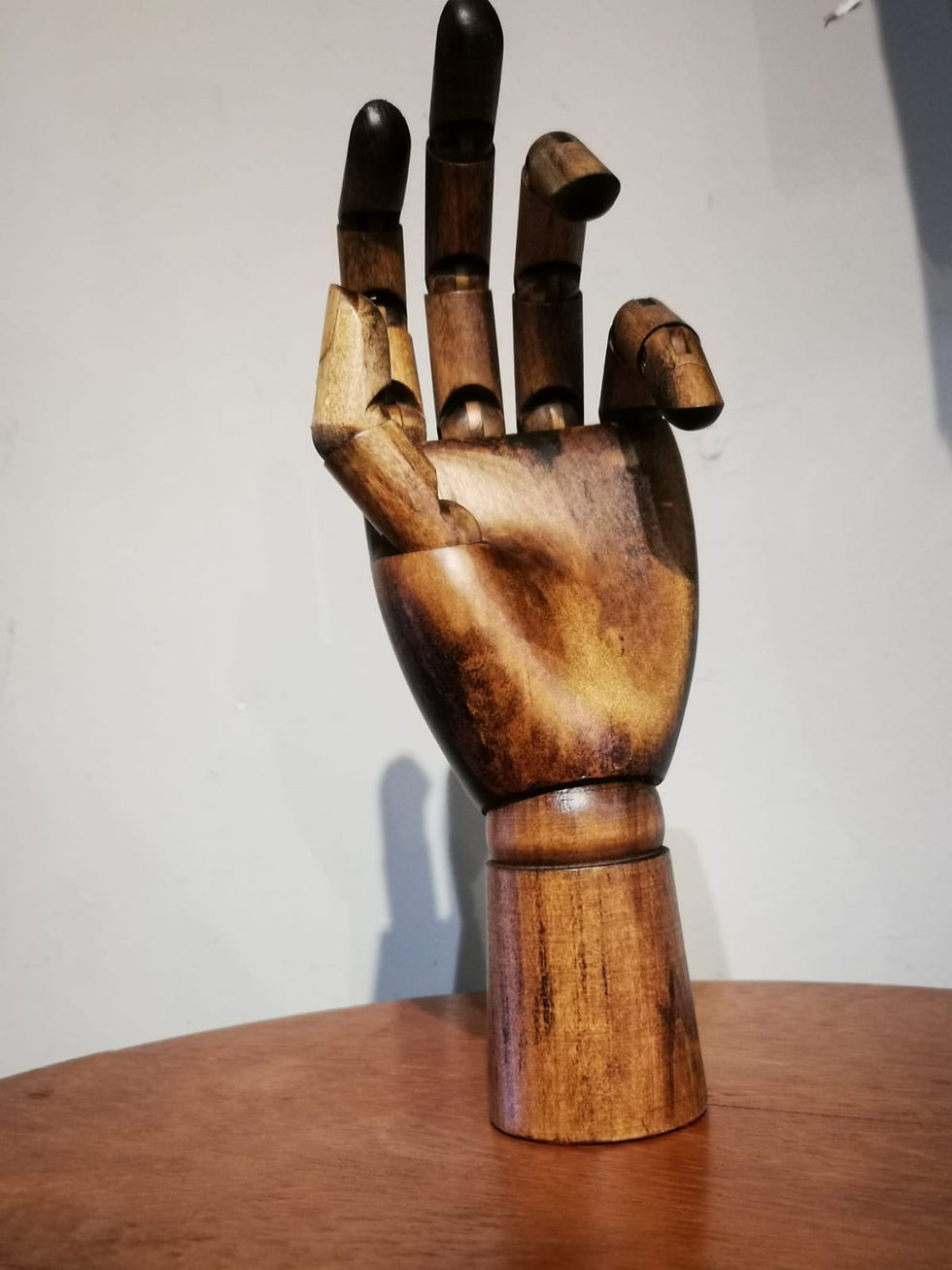 Thumbnail: Wooden Mannequin Hand