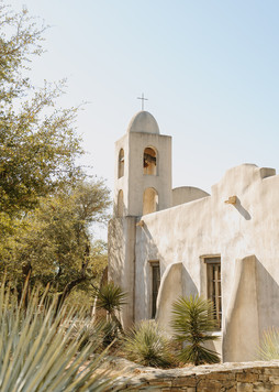 Hill Country wedding views at Lost Mission in Spring Branch, captured by an Austin wedding photographer