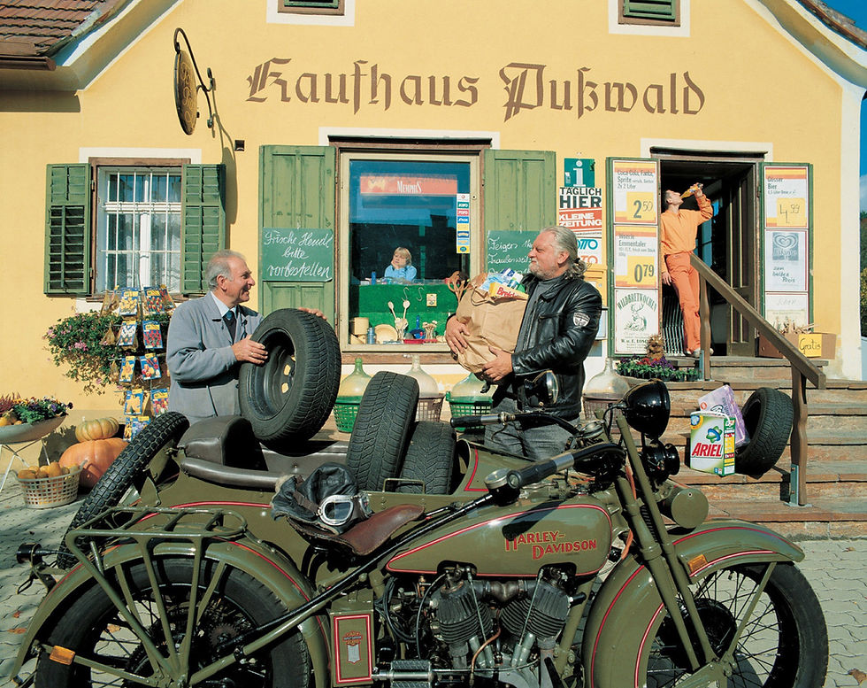 Kaufhaus Pußwald für Gummi Kreisel, Copyright by Bernhard Bergmann_klein.jpg