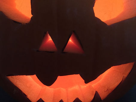 En ces jours d’effroi, venez vous réfugier à L’Hôtié de Brocéliande 😱🎃