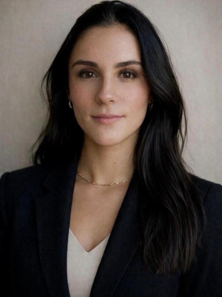 Valentina Escobar.jpg
