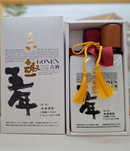 本格長芋焼酎 古酒 六趣五年 30％ 720ml 化粧箱入 | 青森の銘酒 吉金商店