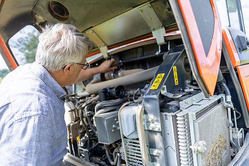 Sachverständiger Gasper Inventarschaden PKW LKW Busse Oldtimer Bewertung Achsvermessung Un