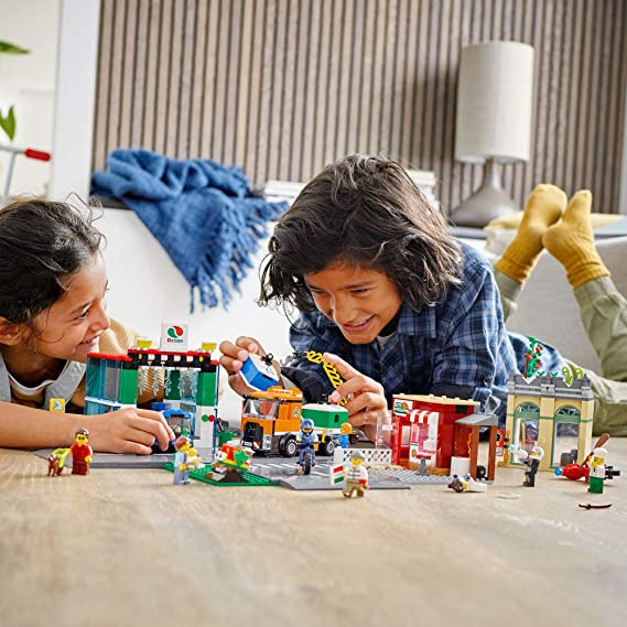 Thumbnail: LEGO® City Town Center (60292)