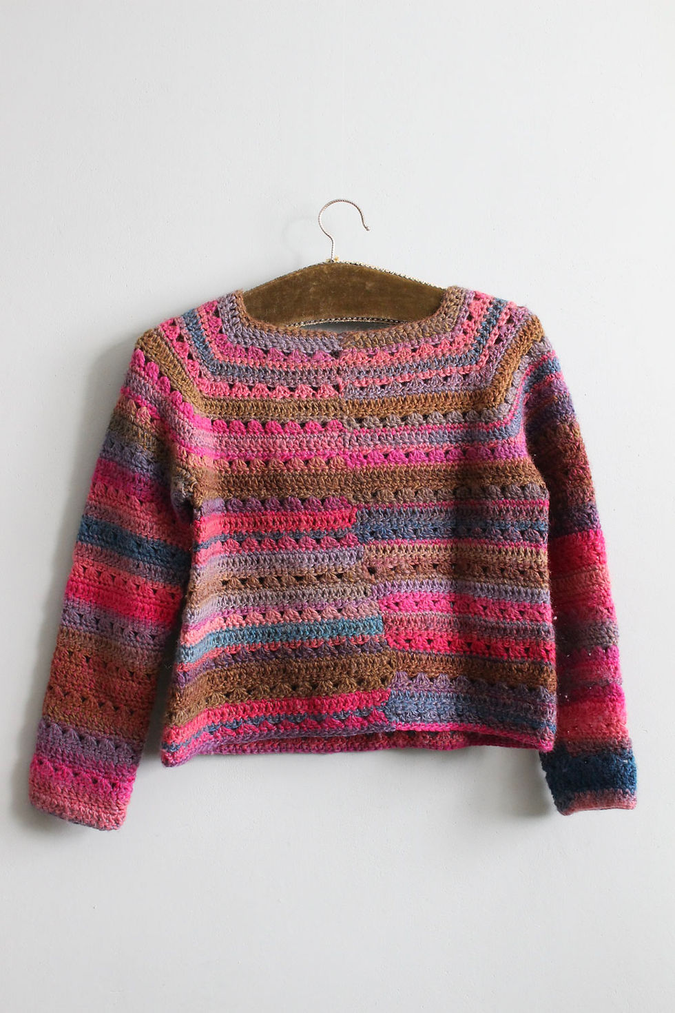 Thumbnail: Vintage wool rainbow crochet knit