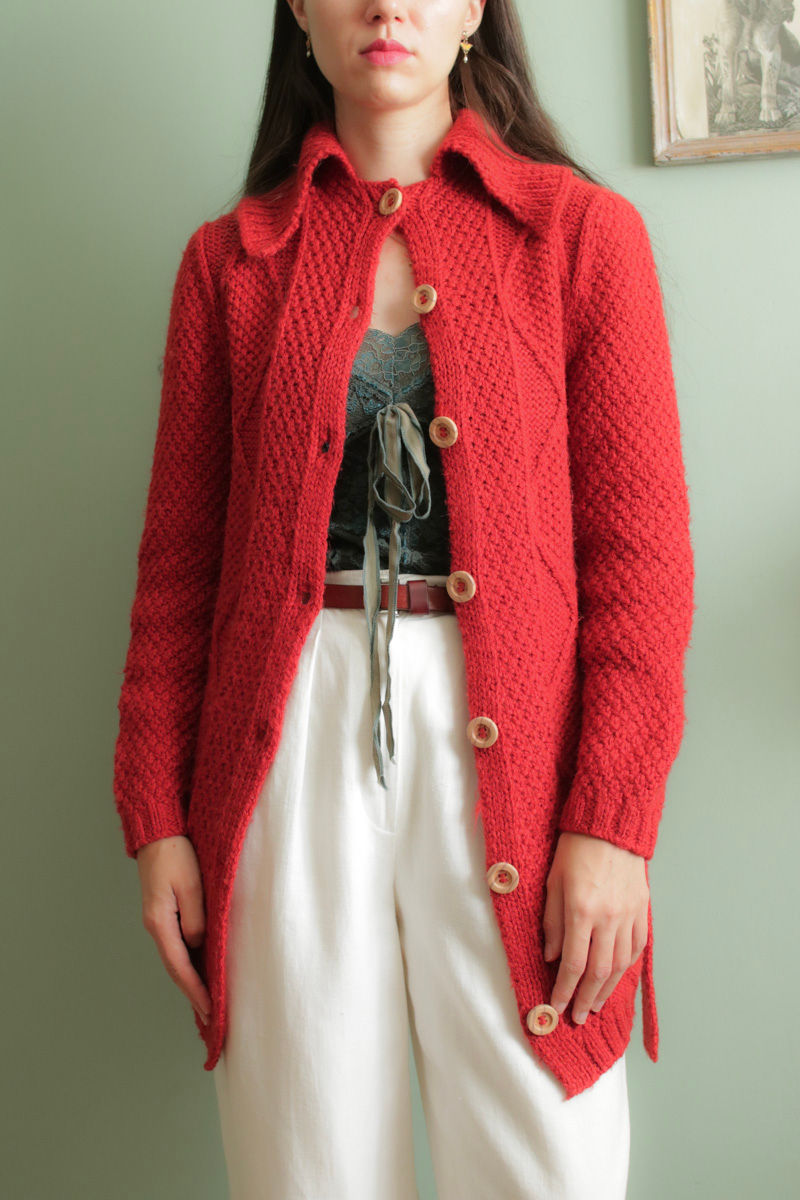 Thumbnail: Vintage 70s handmade cable cardigan in stone red - XS