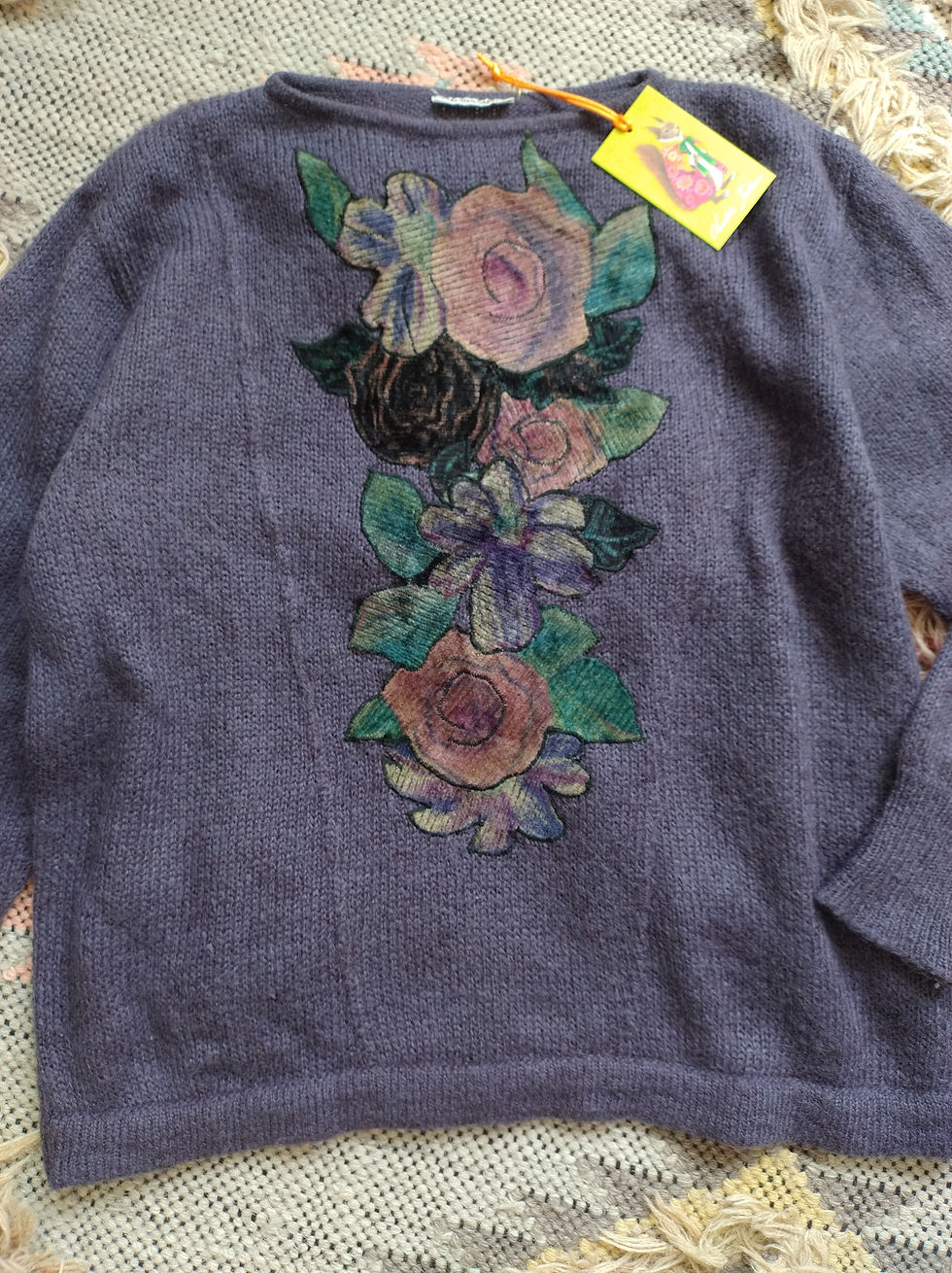 Thumbnail: Plum mohair knit with roses Appliqué