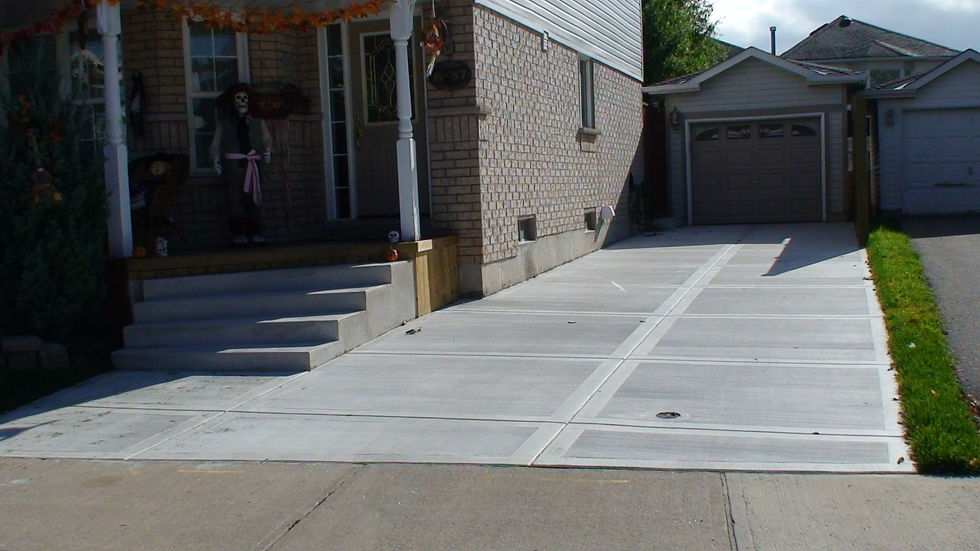 Concrete Driveway and Steps
