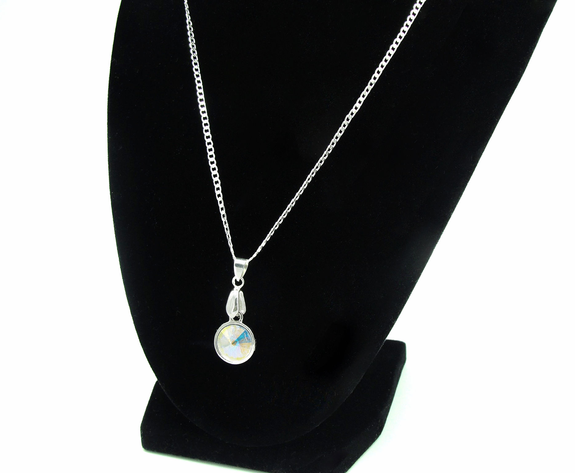 Lilah - Women's Swarovski® Crystal Necklace
