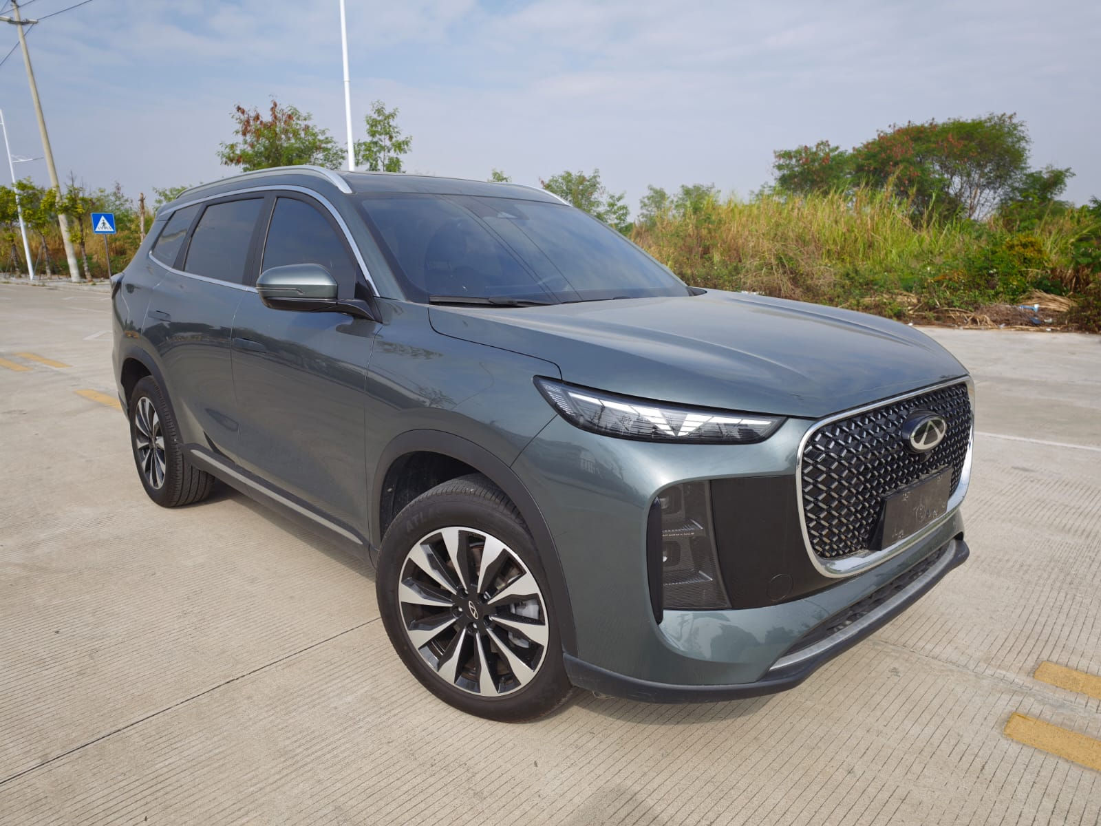 Chery Car front View