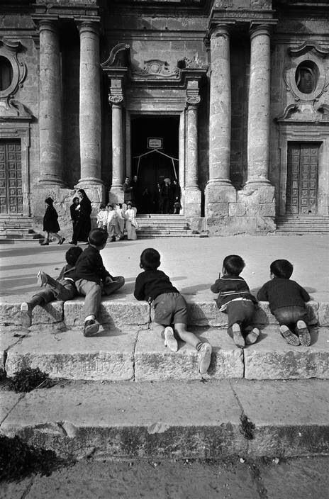 Bruno Barbey