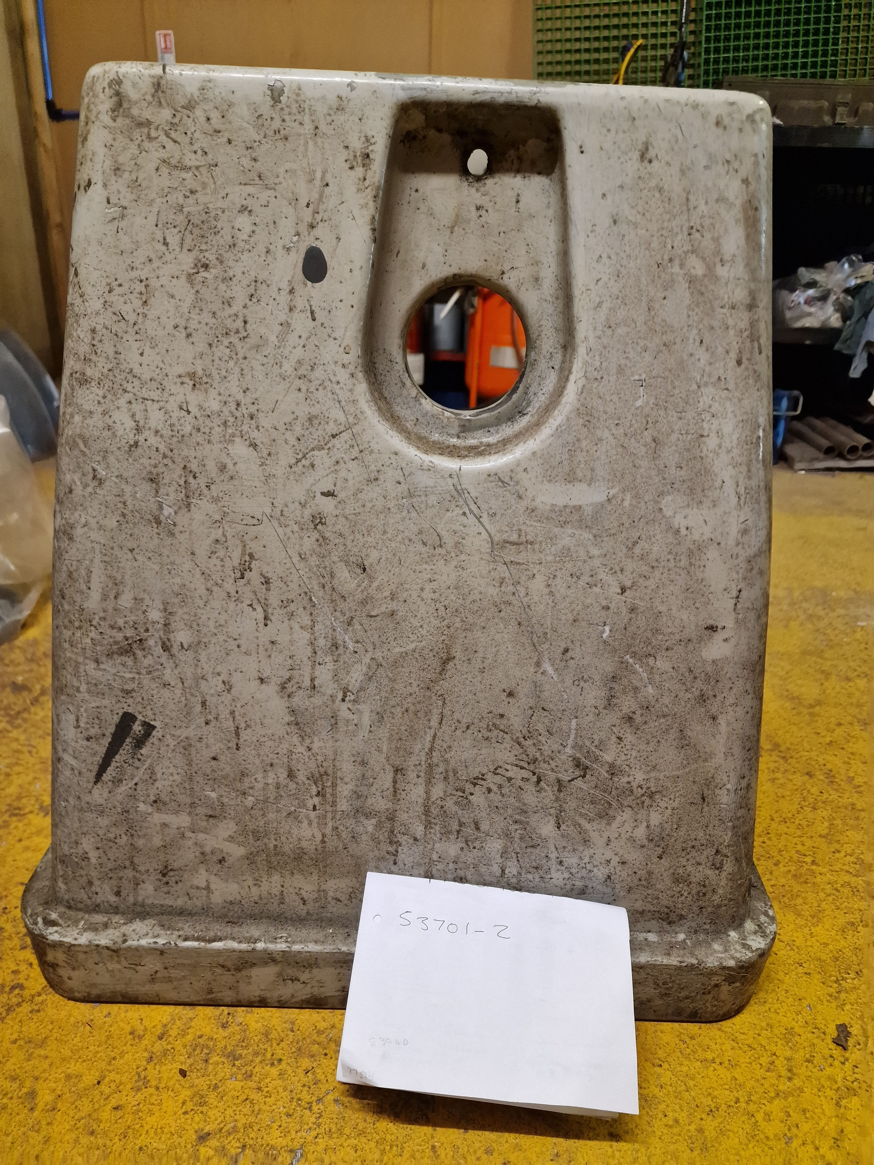 NEW TRIUMPH 2000 - 53701-2