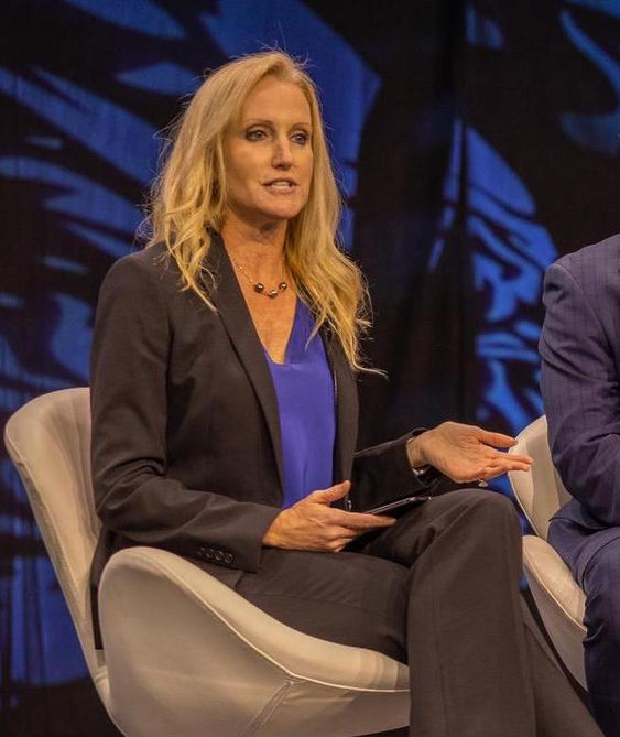 Roundtable session at Detroit Auto Show