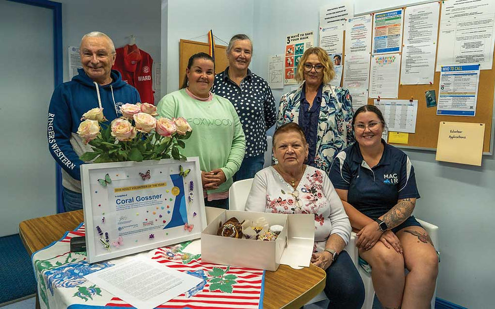 Shane Crombie, Keshia Canning, Mary Anne Gordon, Coral Gossner, Vinnies Regional Manager Tanya Godden, and Brianna Norman. Photo Beverley Callow