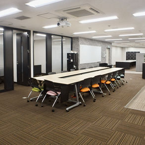 フリーアドレス オフィス