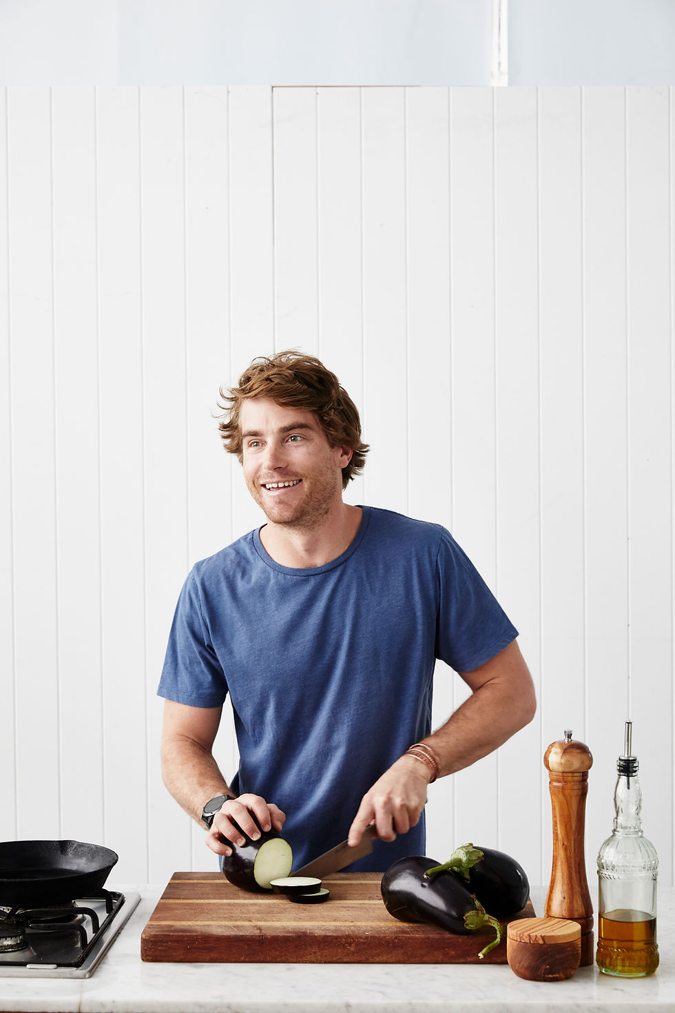 Hayden Quinn cooking.jpg